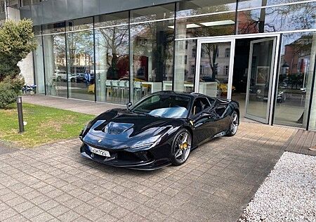 Ferrari F8 Lift Display Carbon