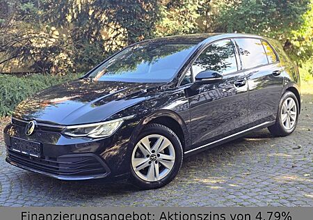 VW Golf Volkswagen VIII Lim. Life*STHZG.|GARANTIE|VIRTUAL|TOP*