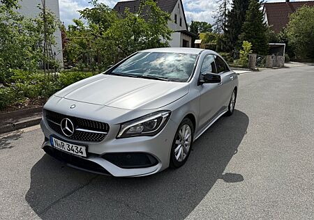 Mercedes-Benz CLA 200 AMG Line AMG Line *Grau Matt*