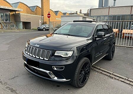 Jeep Grand Cherokee 3.0l V6 Summit - Panorama - Navi