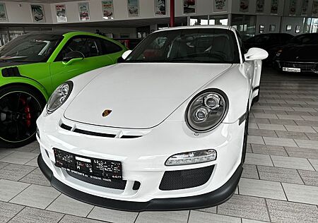 Porsche 997 Carrera 4 GTS