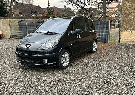 Peugeot 1007 /Automatik/Panorama/8Fach bereift/Rückfahr