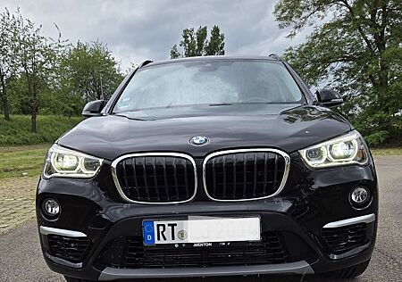 BMW X1 18d Adv LED Navi Sitzh ParkA 8-fach Eu6d TOP
