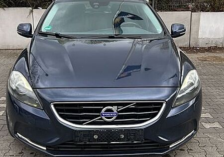 Volvo V40 D4 Kinetic