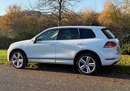 VW Touareg Volkswagen 3.0 V6 TDI Tiptronic BlueMotion Tech...