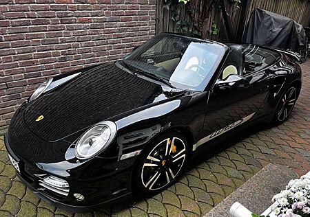 Porsche 997 Turbo S Cabrio Approved