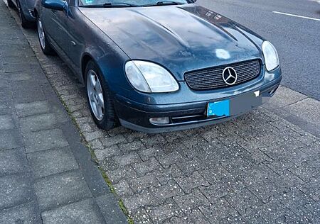 Mercedes-Benz SLK 200