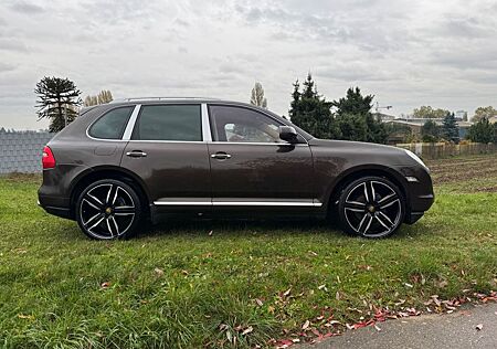 Porsche Cayenne 3,0 TD Tiptronic -