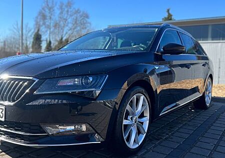 Skoda Superb 2.0 TDI |StHz|DSG|Shz uvm.
