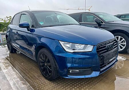 Audi A1 Sportback 1.4 TFSI Alcantara Klima Alufelgen