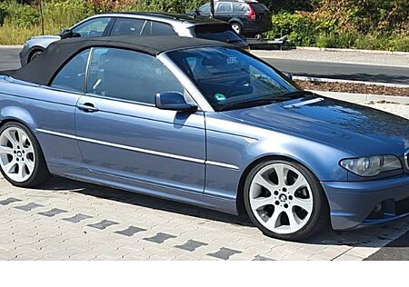 BMW 325i Cabrio