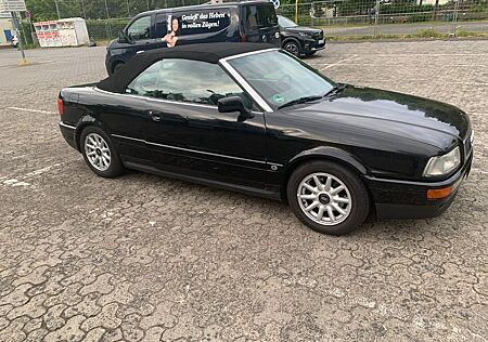 Audi Cabriolet 2.0 -