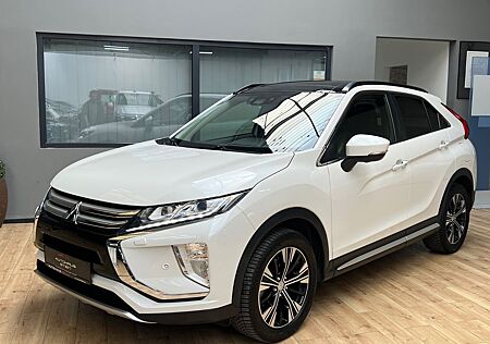Mitsubishi Eclipse Cross Top 4WD/Pano/Navi/Kamera