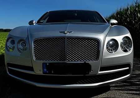 Bentley Flying Spur 4.0 V8 Autom.