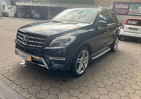 Mercedes-Benz ML 350 ML 350cdi AMG 360 cam panoramadach BlueTEC 4MATI