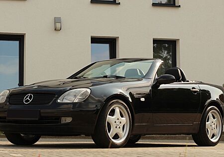 Mercedes-Benz SLK 230 Kompressor - AMG - Navi - Automatik