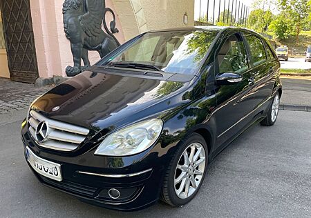 Mercedes-Benz B 170 B170, Leder, Panorama, einige Mängel
