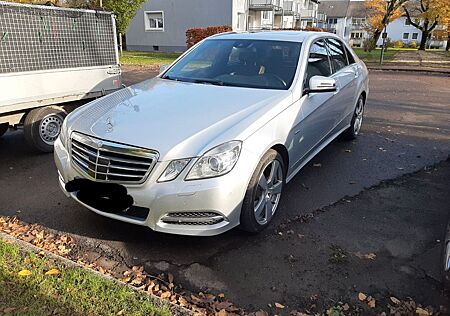 Mercedes-Benz E 350 CDI 4MATIC BlueEFFICIENCY AVANTG. AVAN...