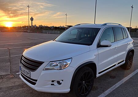 VW Tiguan Volkswagen 1.4 TSI Sport R-Line