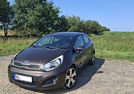 Kia Rio 1.4 Spirit Spirit