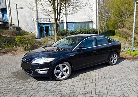 Ford Mondeo 2,0TDCi 120kW DPF Titanium PowerShift...