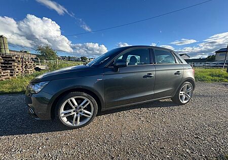 Audi A1 1.4 TFSI S tronic S line Sportback 1. Hand