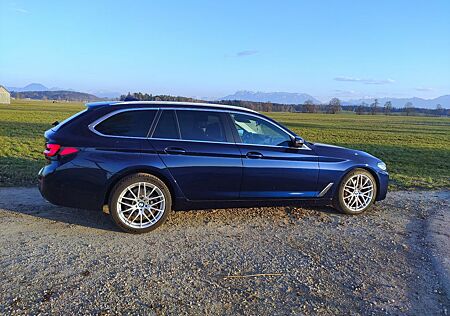BMW 530d Tour. Vollausst. Leder, ACC, H&K-Sound ...