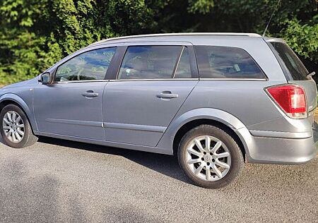 Opel Astra Caravan 1.6 Twinport 77kW -