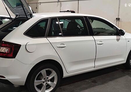 Skoda Rapid 1.4 TDI CLEVER Spaceback CLEVER