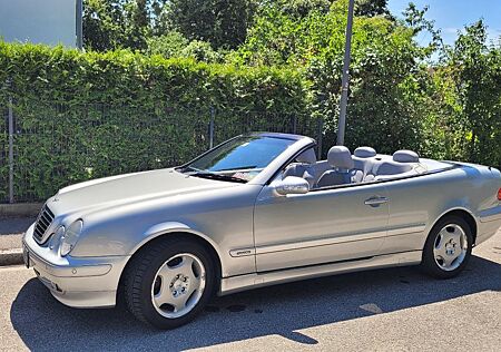 Mercedes-Benz CLK 200 Cabrio Elegance