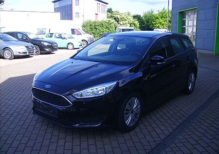Ford Focus Turnier Trend