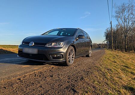 VW Golf Volkswagen 2.0 TDI Variant R-Line Allstar