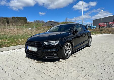 Audi A3 40 TDI quattro WERKSGARANTIE