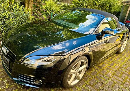 Audi TT Roadster 2.0 TFSI -