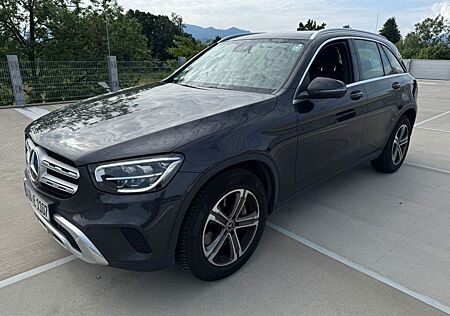 Mercedes-Benz GLC 400 d 4MATIC LED-Kamera-Panorma Dach
