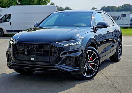 Audi Q8 55 TFSIe quattro tiptronic Matrix Pano B&O