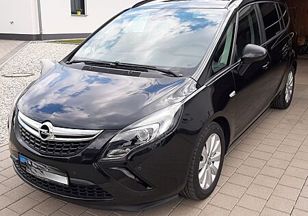 Opel Zafira Tourer 1.6 ECOTEC DI Turbo 125kW 7-Sitzer