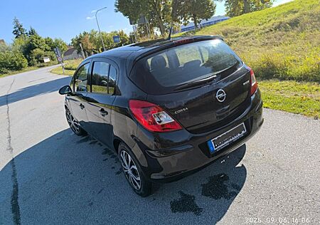 Opel Corsa 1.2 Edition