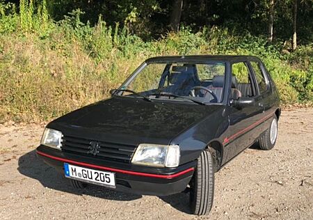 Peugeot 205 Look Oldtimer