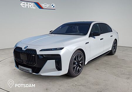 BMW M760e xDrive M PERFORMANCE | 30% UPE-Nachlass