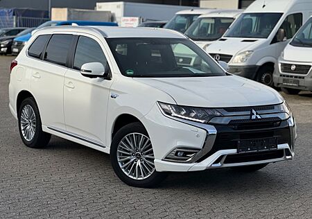 Mitsubishi Outlander 2.4 Plug-In Hybrid 1.HD - Standheizung