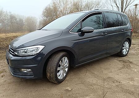VW Touran Volkswagen 2.0 TDI SCR Highline BMT Highline