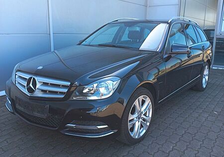Mercedes-Benz C 180 T AVANTGARDE AVANTGARDE