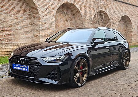 Audi RS6 4.0 TFSI tiptr. quattro -