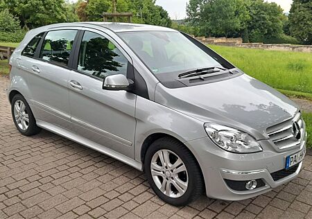 Mercedes-Benz B 200 -1.Hand