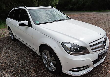 Mercedes-Benz C 200 T Avantgarde, Aut, AHK, Navi, Xenon