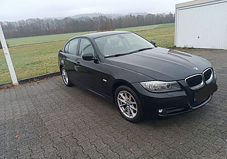 BMW 318d -
