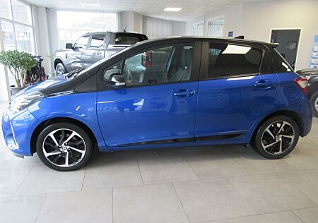 Toyota Yaris Style Selection Kamera / Panorama Dach/SHZ