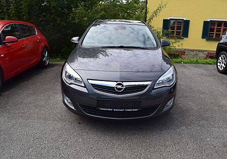Opel Astra J Sports Tourer Design Edition