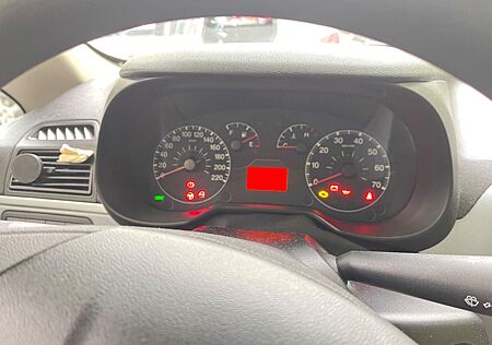 Fiat Punto 1.2 8V Active Active